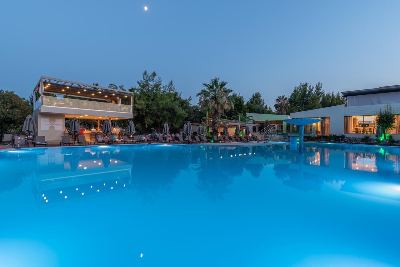 Poseidon Hotel Sea Resort Neos Marmaras Exterior foto