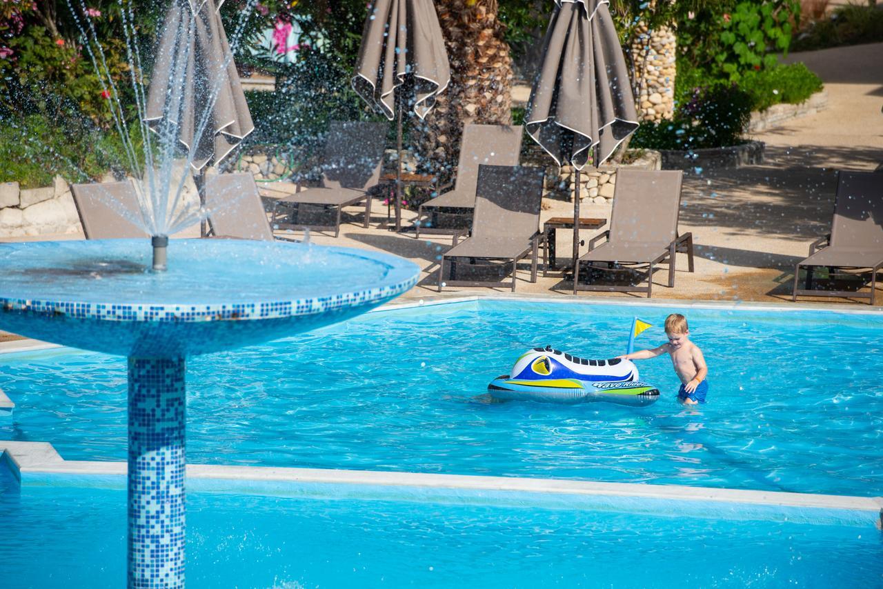 Poseidon Hotel Sea Resort Neos Marmaras Exterior foto