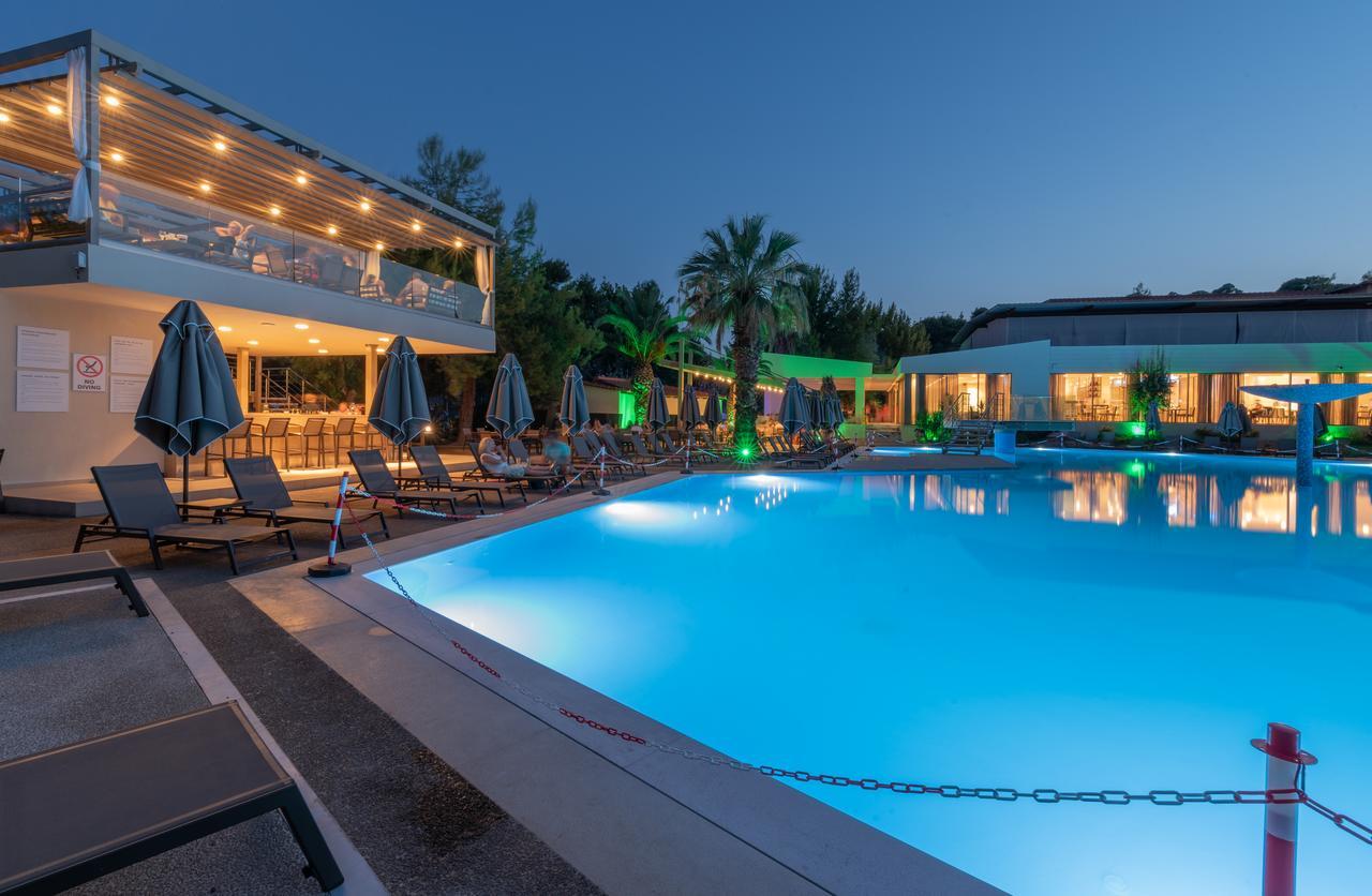 Poseidon Hotel Sea Resort Neos Marmaras Exterior foto